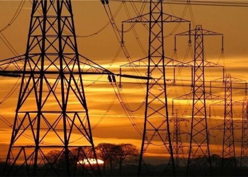 استقبال وزیر صمت از پیشنهاد واردات برق ترکمنستان برای صنایع