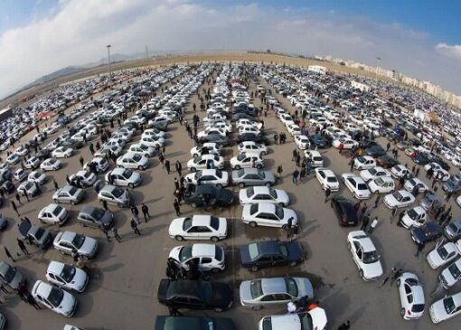 کارنامه خودروسازان در فروردین؛ ۴۴ هزار خودرو تولید شد