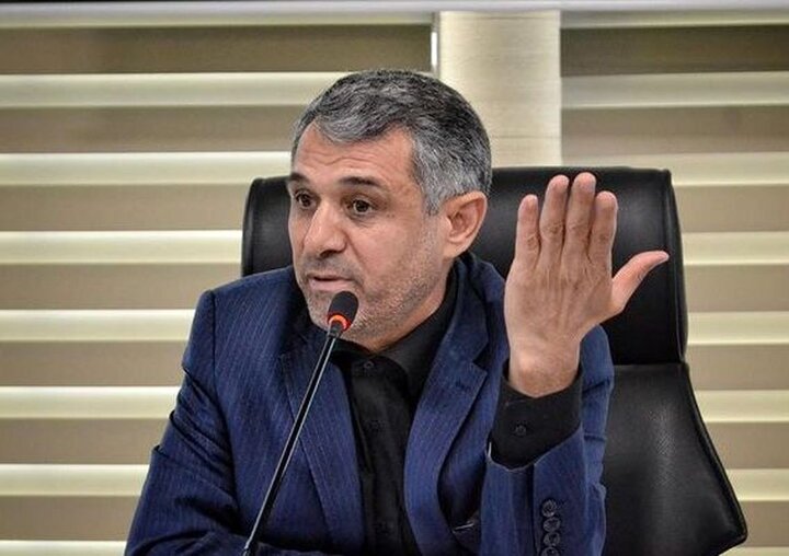 بانک مرکزی باید تأمین ارز مورد نیاز تولیدکنندگان را در اولویت قرار دهد