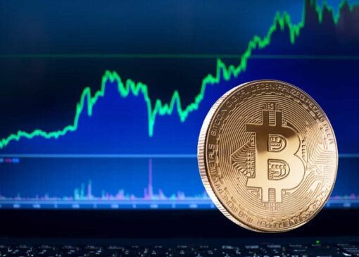 پیش‌بینی قیمت ۱۳۵ هزار دلاری بیت‌کوین