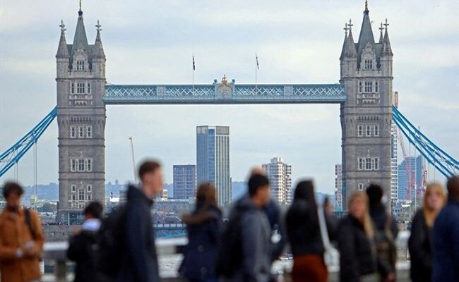 اقتصاد انگلیس در آستانه فروپاشی است