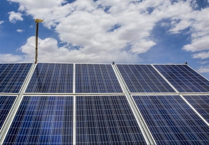 سامانههای خورشیدی برق مشترکان خانگی را هنگام خاموشی تامین میکند