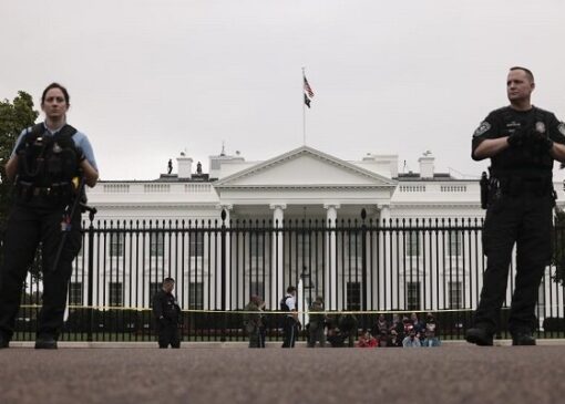 کاخ سفید دوباره هشدار اخراج صادر کرد