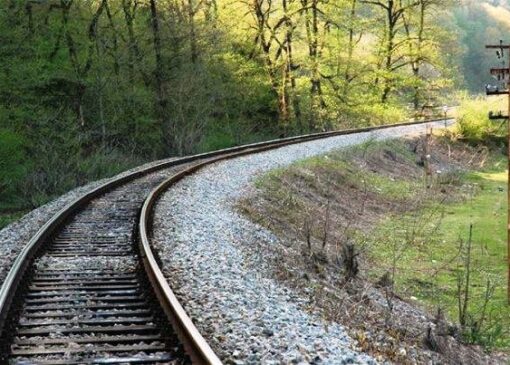 پروژه ریلی رشت - آستارا با کمتر از ۷۰۰ میلیون دلار اجرایی می‌شود