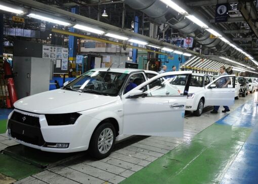 تورم ۳۷ درصدی خودرو؛ بازار در فشار قیمت