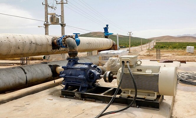 هزینه هر متر مکعب شیرین سازی و انتقال آب به فلات مرکزی ۳۰۰هزار تومان