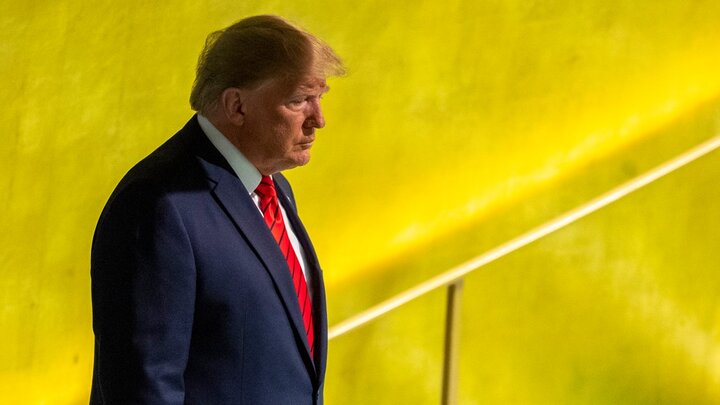 خرید مشکوک ۸۲ میلیون دلار سهام و اوراق قرضه از سوی ترامپ