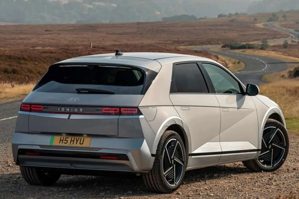 این شاسیبلند کرهای پورشه را مات کرد!