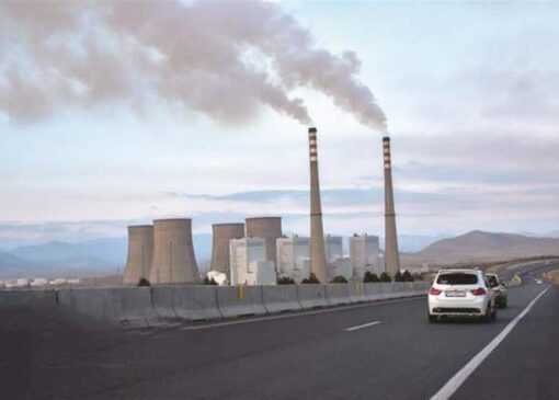 ناوگان فرسوده، کیفیت بد بنزین و مازوت‌سوزی راه تنفس مردم را بست