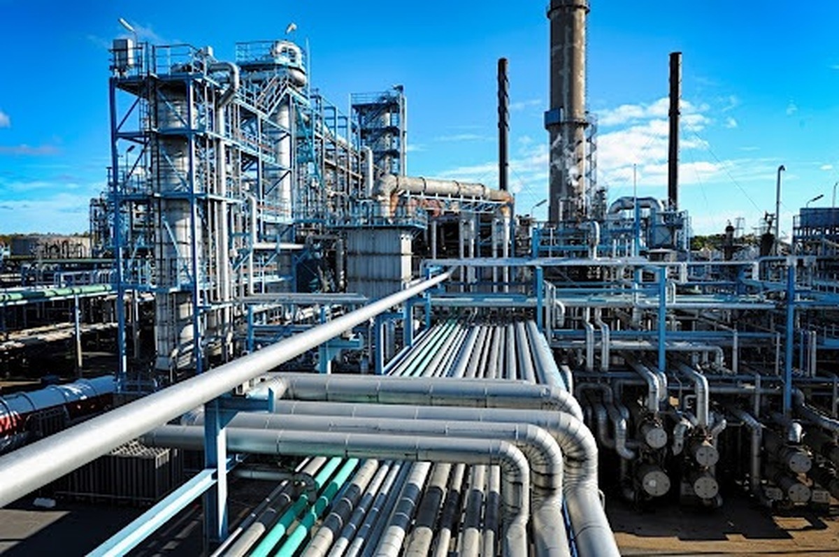 ۲۳ درصد ظرفیت گاز صنعت پتروشیمی خالی است