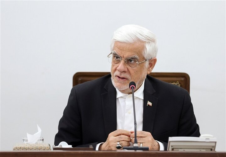 ضریب نفوذ بیمه باید به عدد ۷ برسد