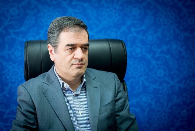 دستگاههای دولتی حق بیمه خود را پرداخت نمیکنند