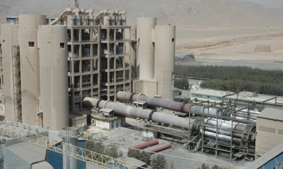 قطع گاز و کاهش ۴۰ درصدی برق گریبان سیمانی‌ها را گرفت