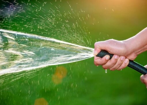 چند راهکار کاهش مصرف آب در خانه تکانی