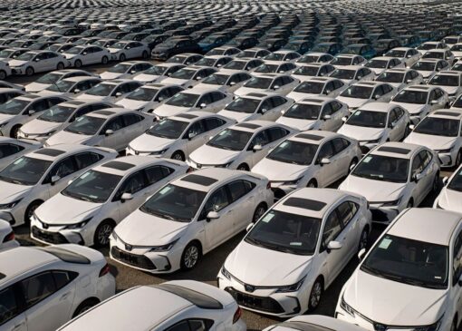 بازار خودرو در بهمن؛ رشد ملایم قیمت‌ها ادامه دارد