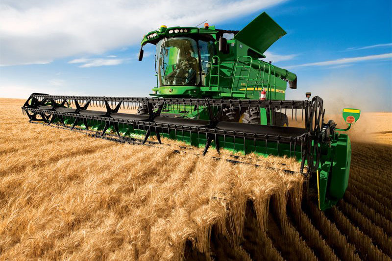 ۶۵ درصد کمباینها و تراکتورها عمر مفید خود را سپری کردهاند