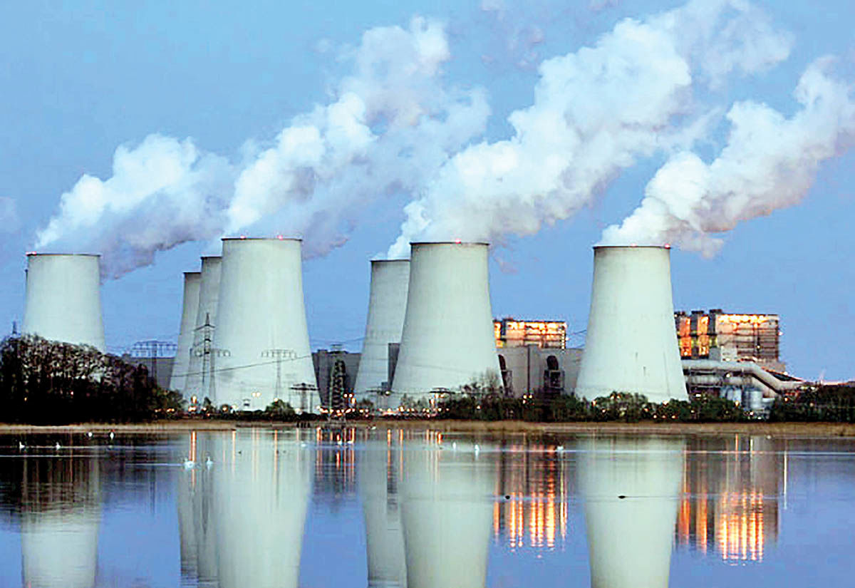 سوخت ارزان، هزینه گران؛ تبعات مازوتسوزی در نیروگاهها