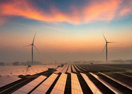 سرمایه گذاری ۵۵۰ میلیون دلاری بخش خصوصی در تجدیدپذیر ها