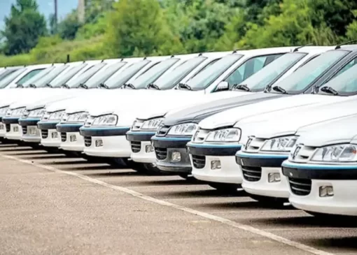 سه ضلع بحران قیمت گذاری خودرو از نگاه مدیر سابق این صنعت