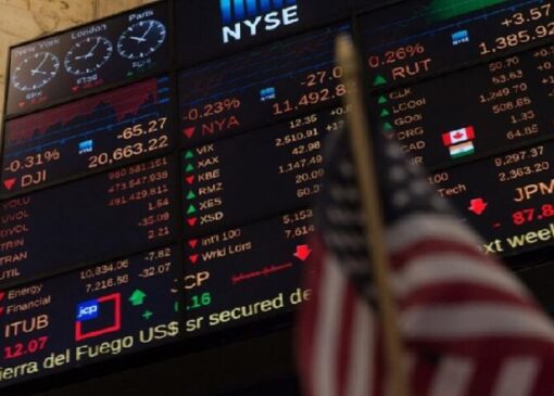 دود شدن ۲ هزار و ۲۰۰ میلیارد دلار ارزش شرکت های S&P500 بورس آمریکا