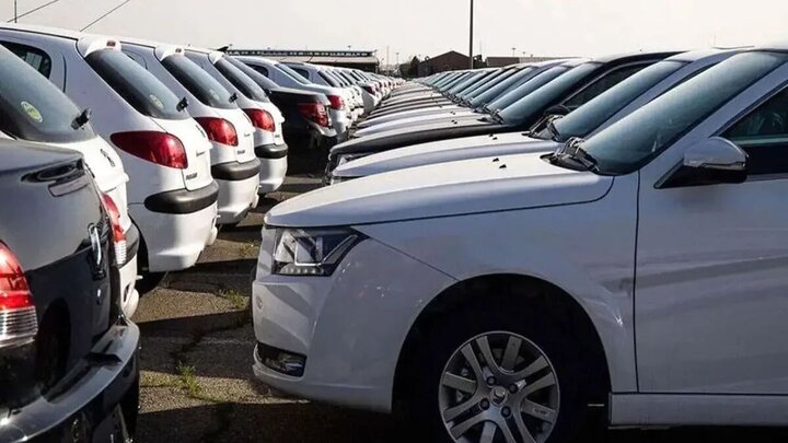 چرا قیمت‌های خودرو افزایشی است؟