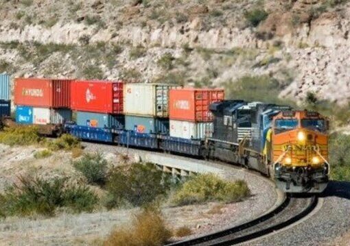 فعال‌سازی مرزهای شمالی باید به اولویت تجارت خارجی تبدیل شود