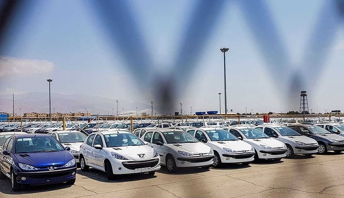 قیمت خودرو همچنان در سطوح بالا؛ بازار قفل شد