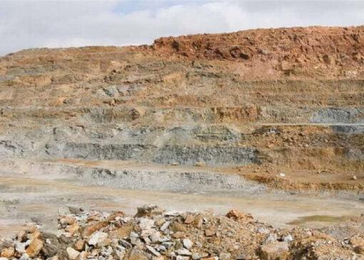 ظرفیت‌های معدنی افغانستان برای تأمین خوراک صنایع ایران بررسی می‌شود