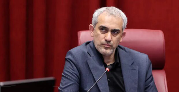 ملت ایران در میدان جنگ اقتصادی تسلیم فشار و تهدید نخواهد شد