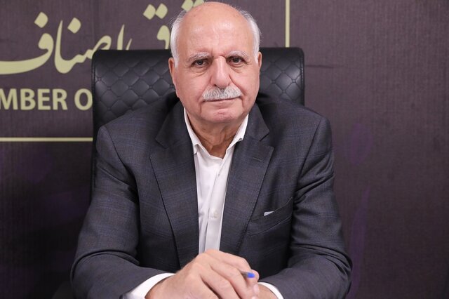 صدور مجوز برای فعالان طلا توسط بانکمرکزی، موازیکاری است